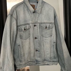 Gap Light Wash Heavy Denim Jacket